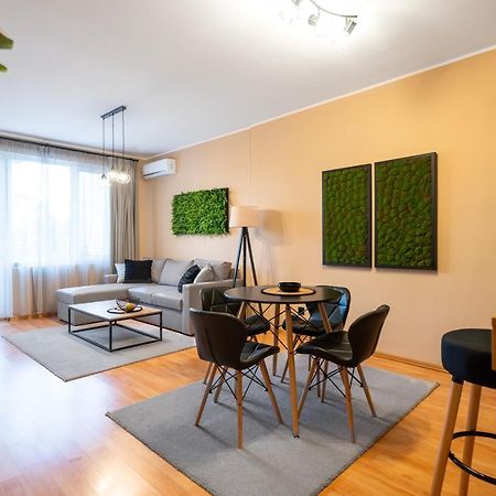 Cosy Green Apt Close To Macedonia Square Σόφια Εξωτερικό φωτογραφία