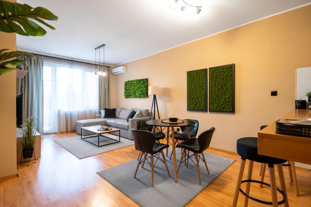 Cosy Green Apt Close To Macedonia Square Σόφια Εξωτερικό φωτογραφία