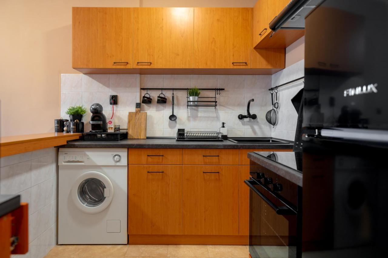 Cosy Green Apt Close To Macedonia Square Σόφια Εξωτερικό φωτογραφία