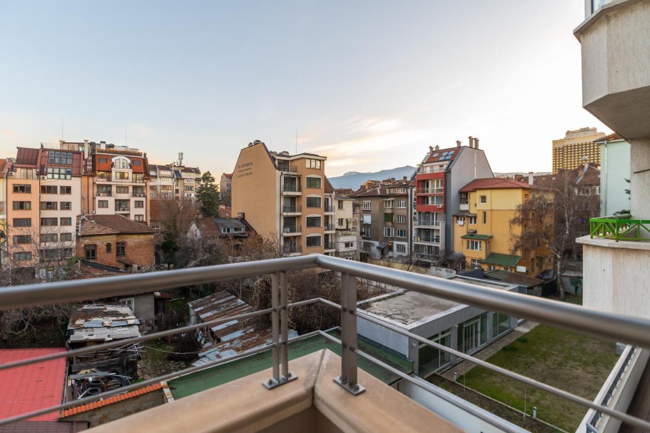 Cosy Green Apt Close To Macedonia Square Σόφια Εξωτερικό φωτογραφία